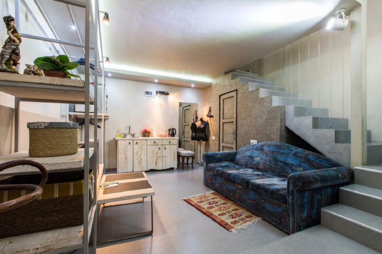 Nice Room Duplex Τυφλίδα Εξωτερικό φωτογραφία