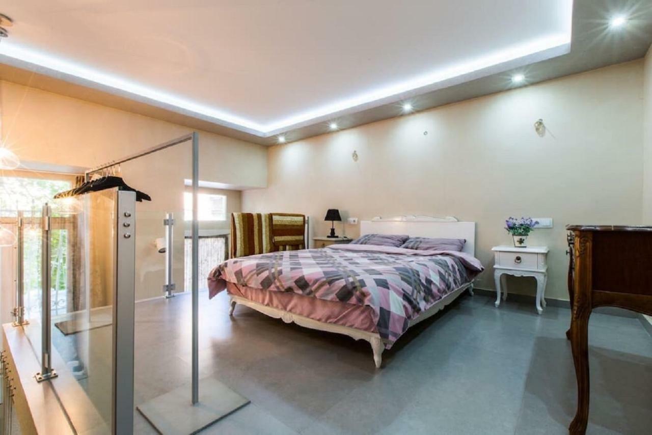 Nice Room Duplex Τυφλίδα Εξωτερικό φωτογραφία